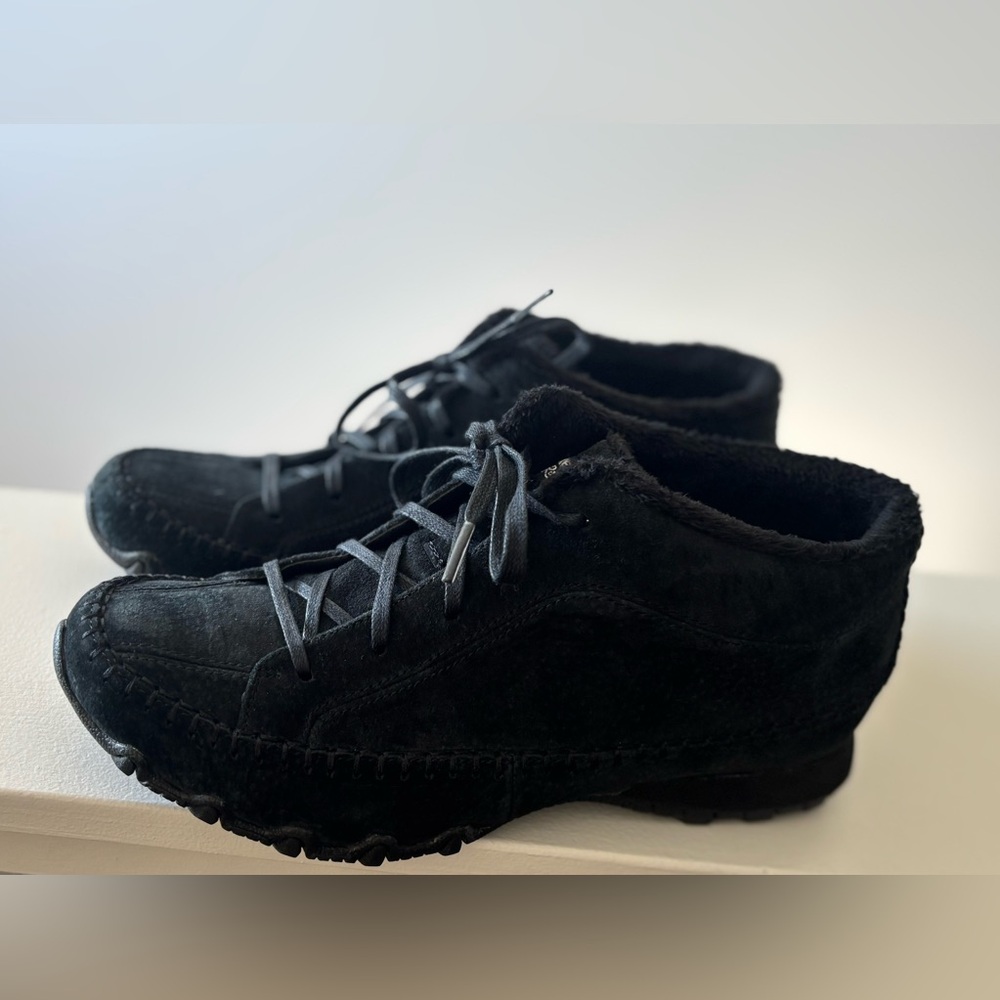 Skechers Shoe WMN 8.5 BLK Totem Pole Ankle Moccasin SUEDE Boots | Memory Foam |